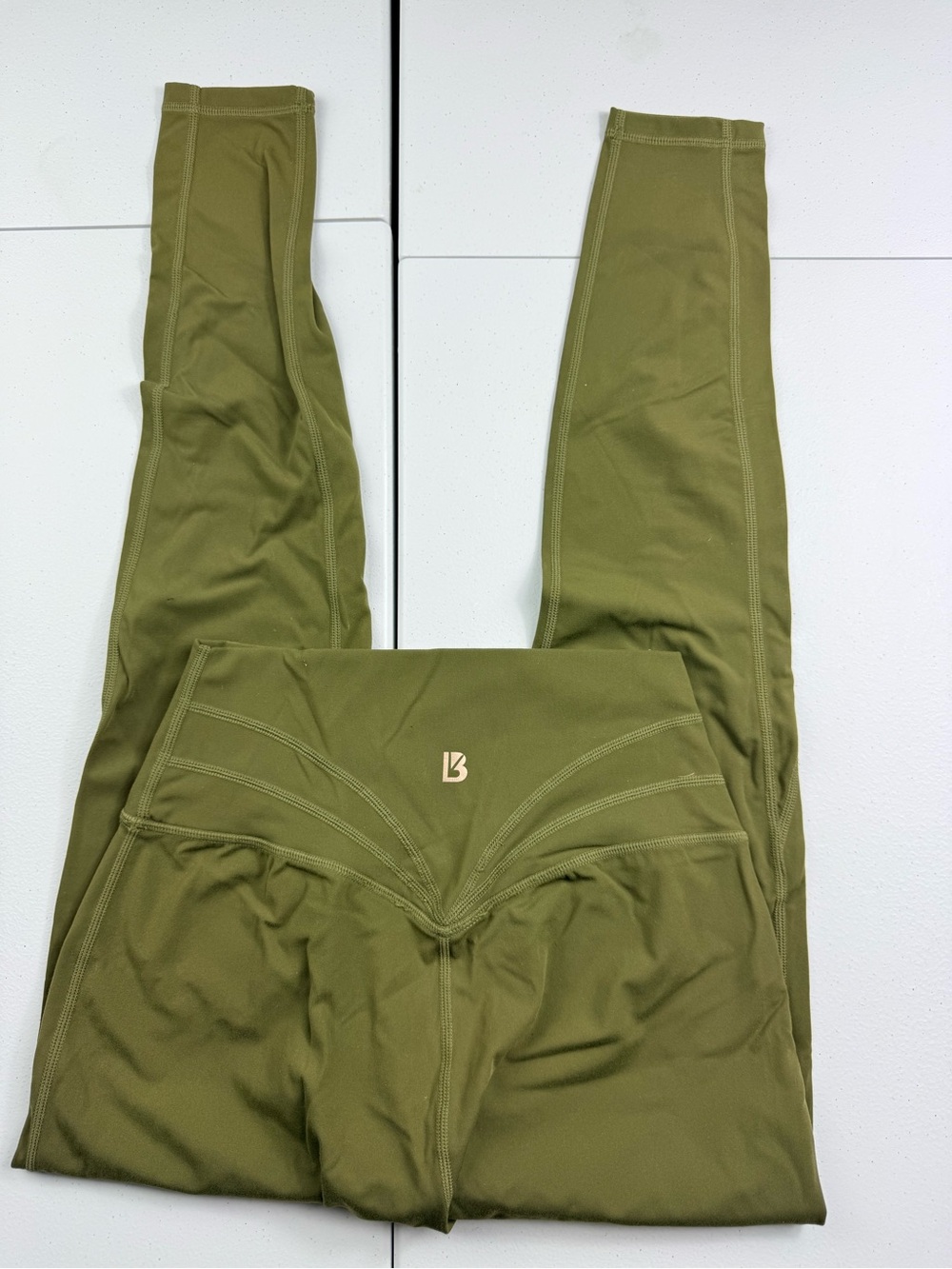 Buffbunny collection Olive High-Rise leggings Medium